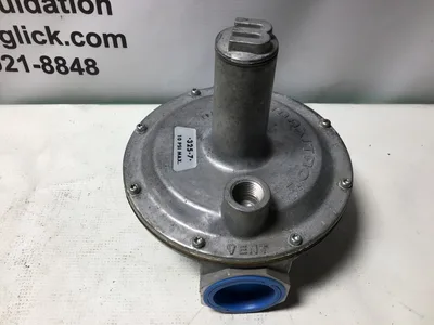 Maxitrol 325 7 L Series Gas  Line Pressure Regulator 1-1/4 Inch