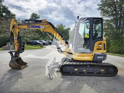USED 2022 XCMG XE55U