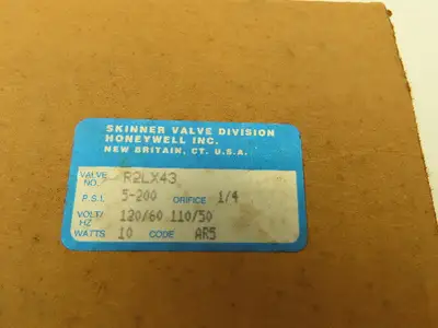 Honeywell Skinner R2LX43 Solenoid Valve 2-Way NC 120V 5-200PSI 1/4"NPT High Flow