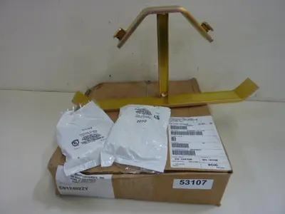 NEW CENTRAL STEEL FABRICATOR CORNER BRACE107