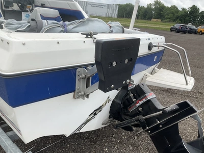 USED 1993 BAYLINER CLASSIC