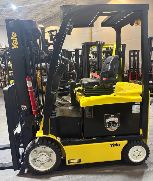 Used 2020 Yale ERC050VGN 4-Wheel Sit down Electric Counterbalance Forklifts New York US | United Lift #1446698