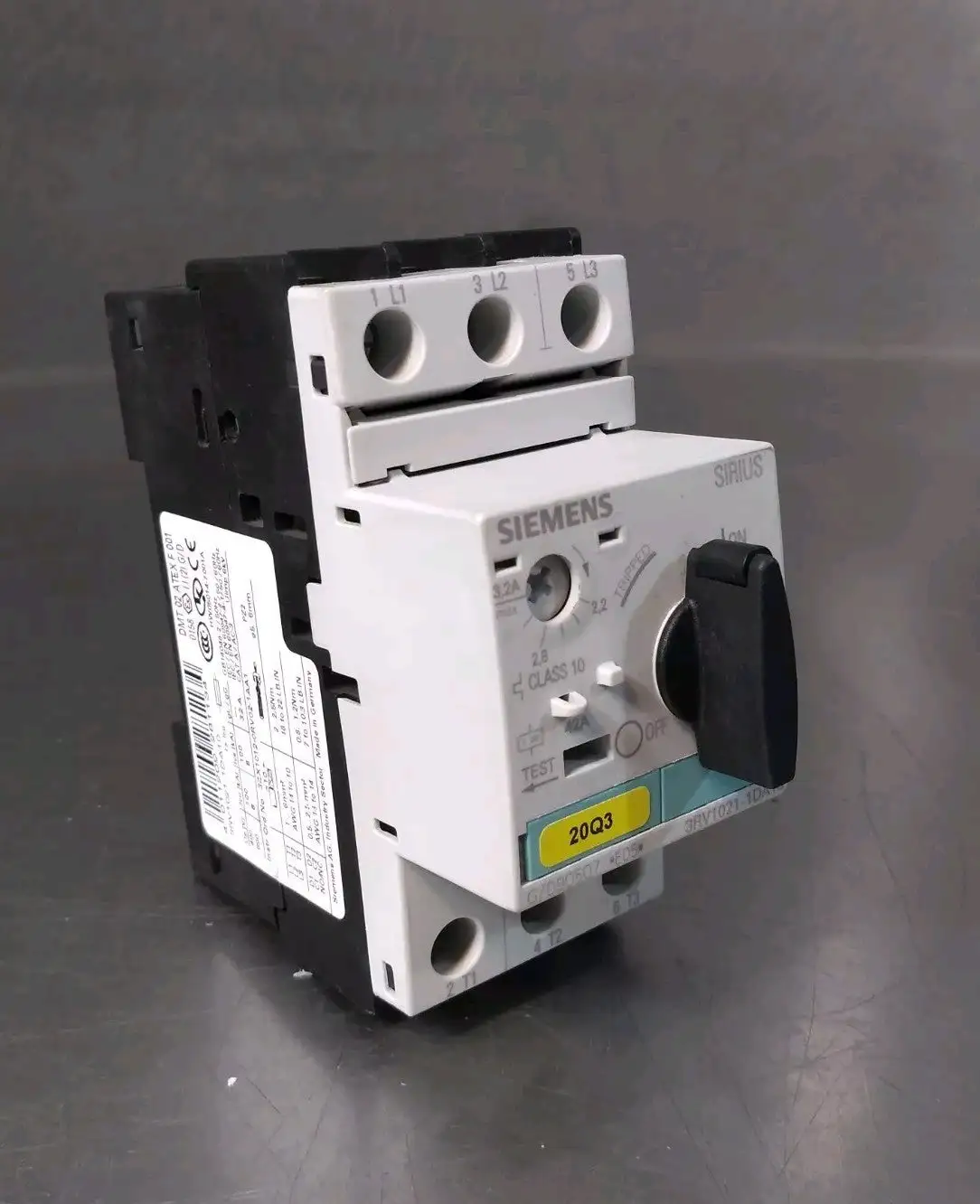 Used Siemens 3RV1021-1DA10 SIRIUS Manual Starter Motor Protector, 3.2A Starters South Carolina US | Palmetto Automation #1158912