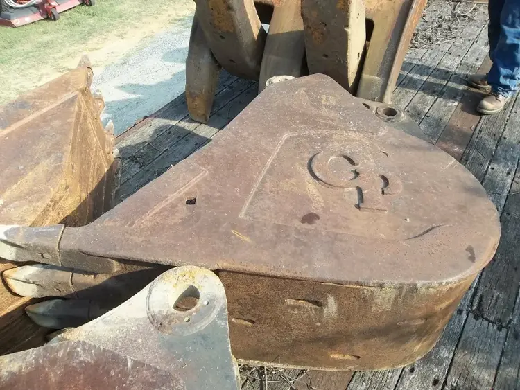 Used C AND P FITS NEW HOLLAND EC160 Earth Buckets North Carolina US | Levan Equipment #1546347