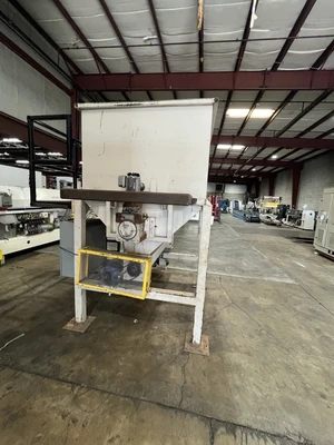 Approx. 125 cu/ft Agitator, Two Rotor/Augers