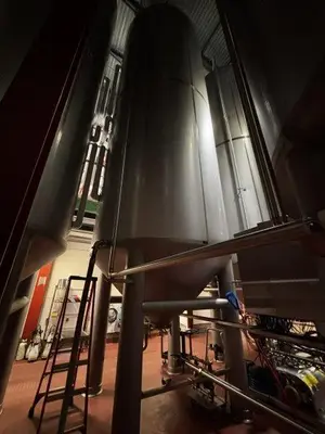 1995 MUELLER 16,600 GALLON Stainless Steel Tanks | Perry Equipment (1)