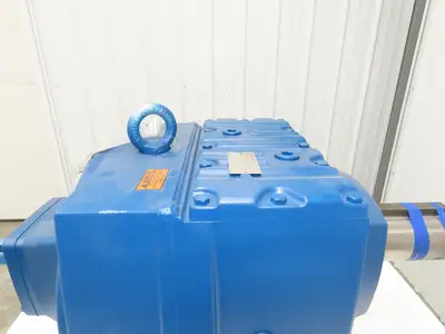 Sew Eurodrive R147 AD6 Inline Helical Gearbox 46.65 Reducer 38 RPM 115100 In-Lb