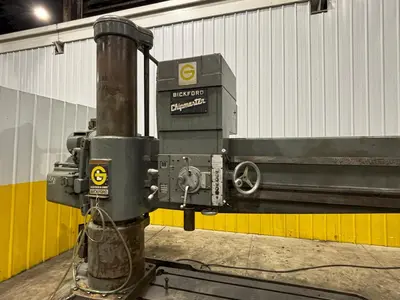 7' x 15" GIDDINGS & LEWIS MODEL #962 G&L RADIAL DRILL: YOBRO #24530
