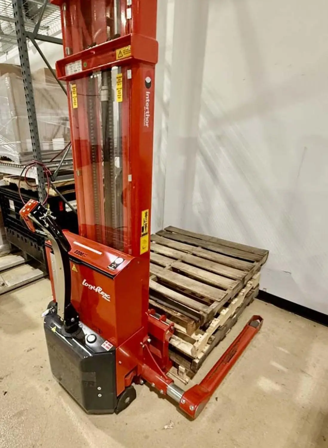 Used _UNKNOWN_ _UNKNOWN_ Pallet Stackers Illinois US | Tompkins Printing Equipment #1511893