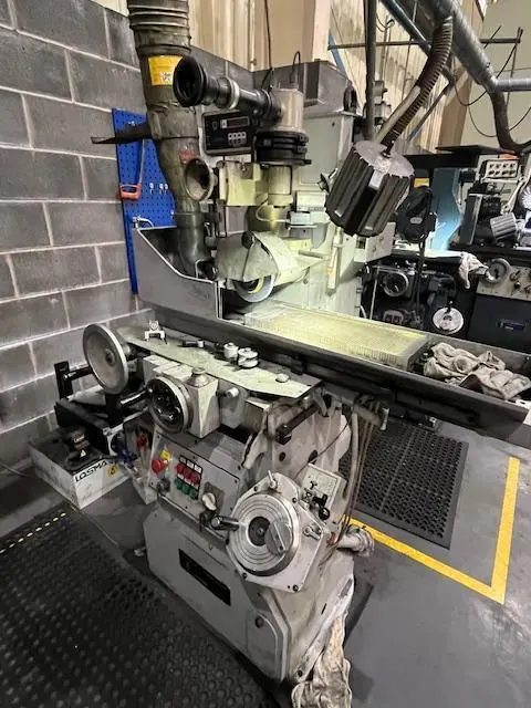 Used JONES 6 X 18 Reciprocating Surface Grinders Connecticut US | HARITON MACHINERY COMPANY #786736
