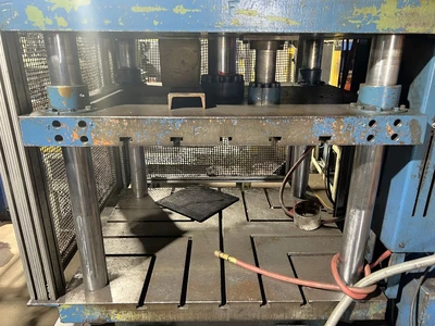 35 Ton Custom Press • Used Custom custom Press
