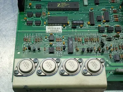 USED HAAS AUTOMATION 323051E
