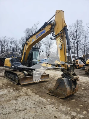USED 2019 XCMG XE150U