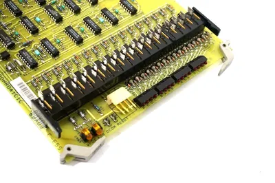 NEW GENERAL ELECTRIC FANUC DS3800HRDA1C1C SIGNAL BOARD