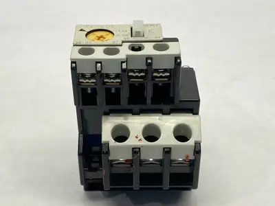 USED FUJI ELECTRIC THERMAL OVERLOAD RELAY TK22E 4-6A 690V