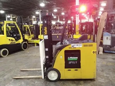 USED 2023 YALE ESC030