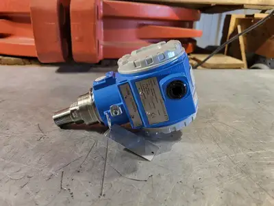 NEW ENDRESS+HAUSER PMP71-WCC1SB1RAAAU