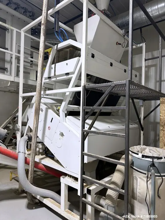 Used _UNKNOWN_ SEA TRUER 4 Color Sorters Illinois US | Aaron Equipment #372070