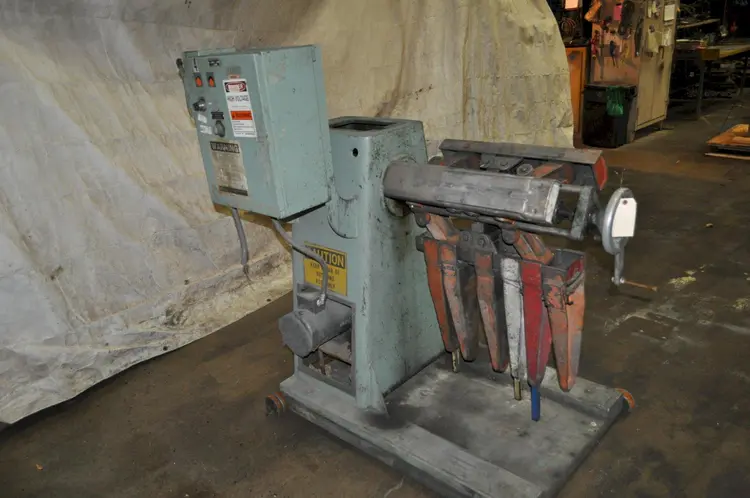 Used CWP 2500 18M Uncoilers | D & D Industries #438610