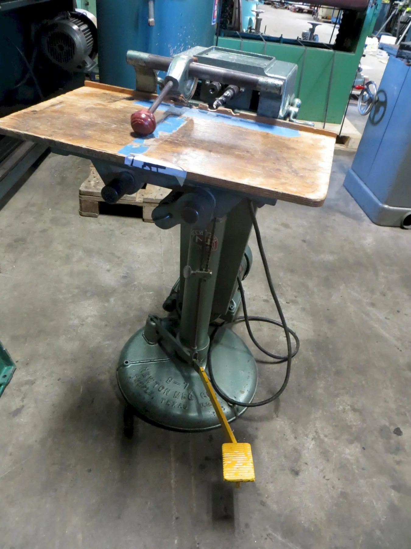 Newton Horizontal Borer Model B7