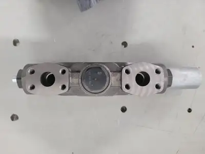 Hydraulic Valve Section 8566, 5200