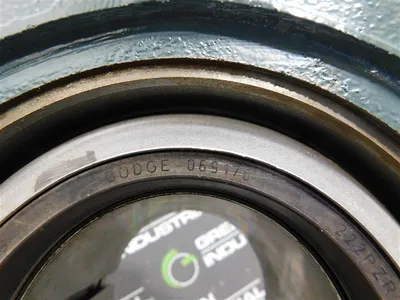 Dodge 070953 Pillow Block Bearing 2-15/16" Style ISA Series 517 Used