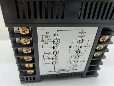 USED Shimaden SR-30-202Y-0011-JP792C0