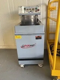 Techniks SPINNER HD-728 DEBURRING MACHINES | Machinery Resources International (1)