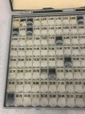 RESISTOR SUPERKIT R0402-1% 3.24K