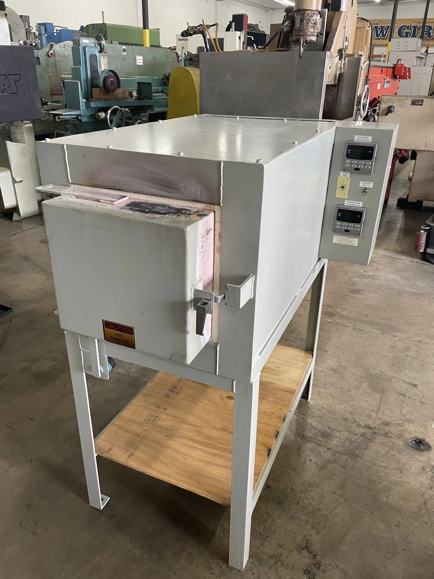 USED LUCIFER HL-7-B24