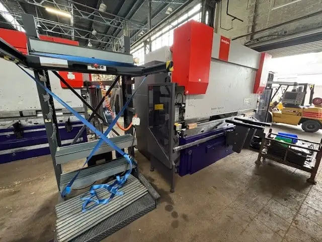 Used BYSTRONIC XPERT 200 Press Brakes GB | Zebra Worldwide Machinery #1142324