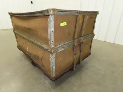 Used INSULFAB PLASTICS _UNKNOWN_ Bins Indiana US | Arrow Industrial #1368090