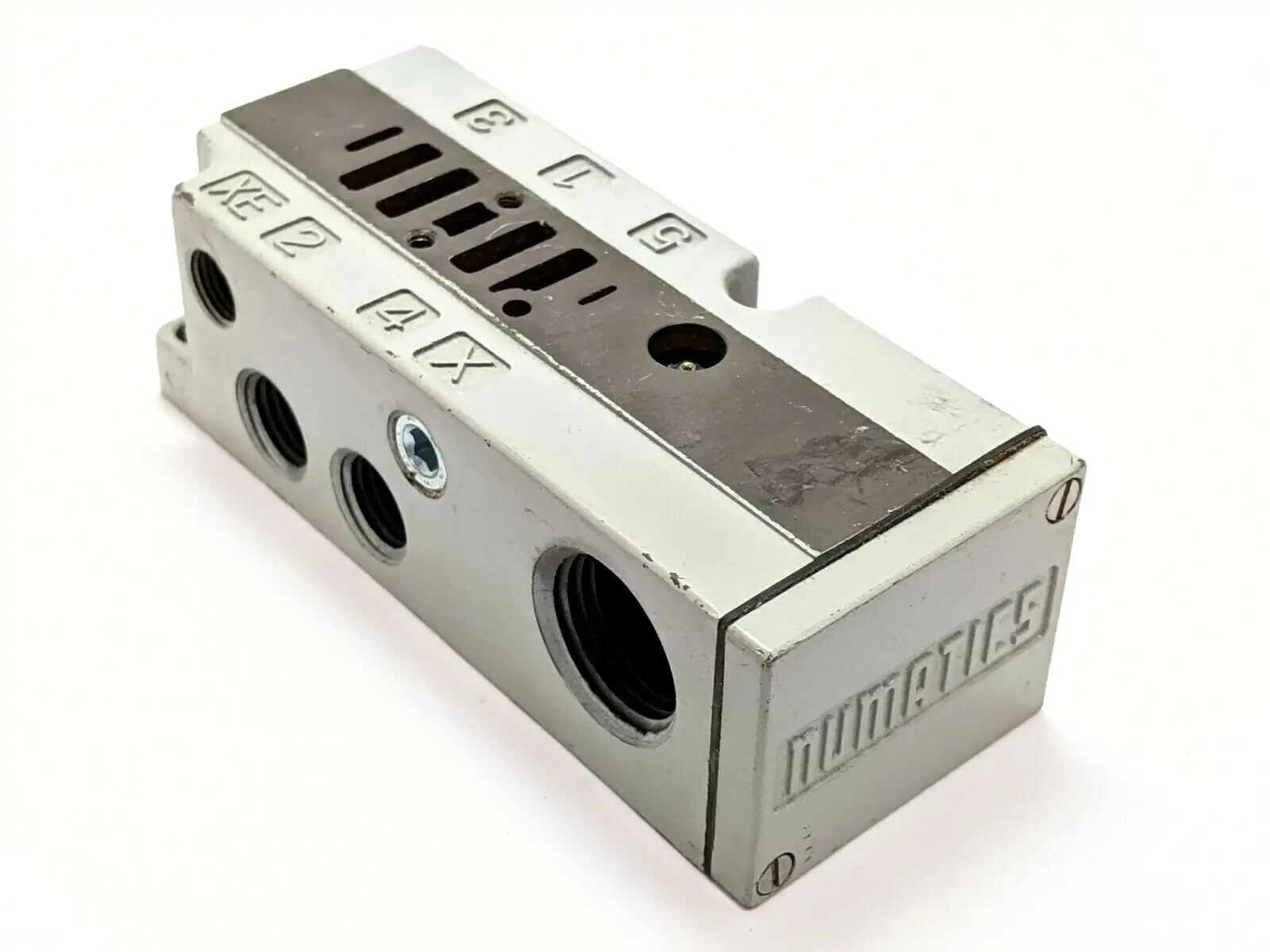 Numatics Manifold w/ XE 2  4 X, 5 1 3 Ports - Used