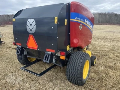 Used 2024 NEW HOLLAND RF440 UTILITY Square Balers Maine US | Beauregard Equipment #1511360