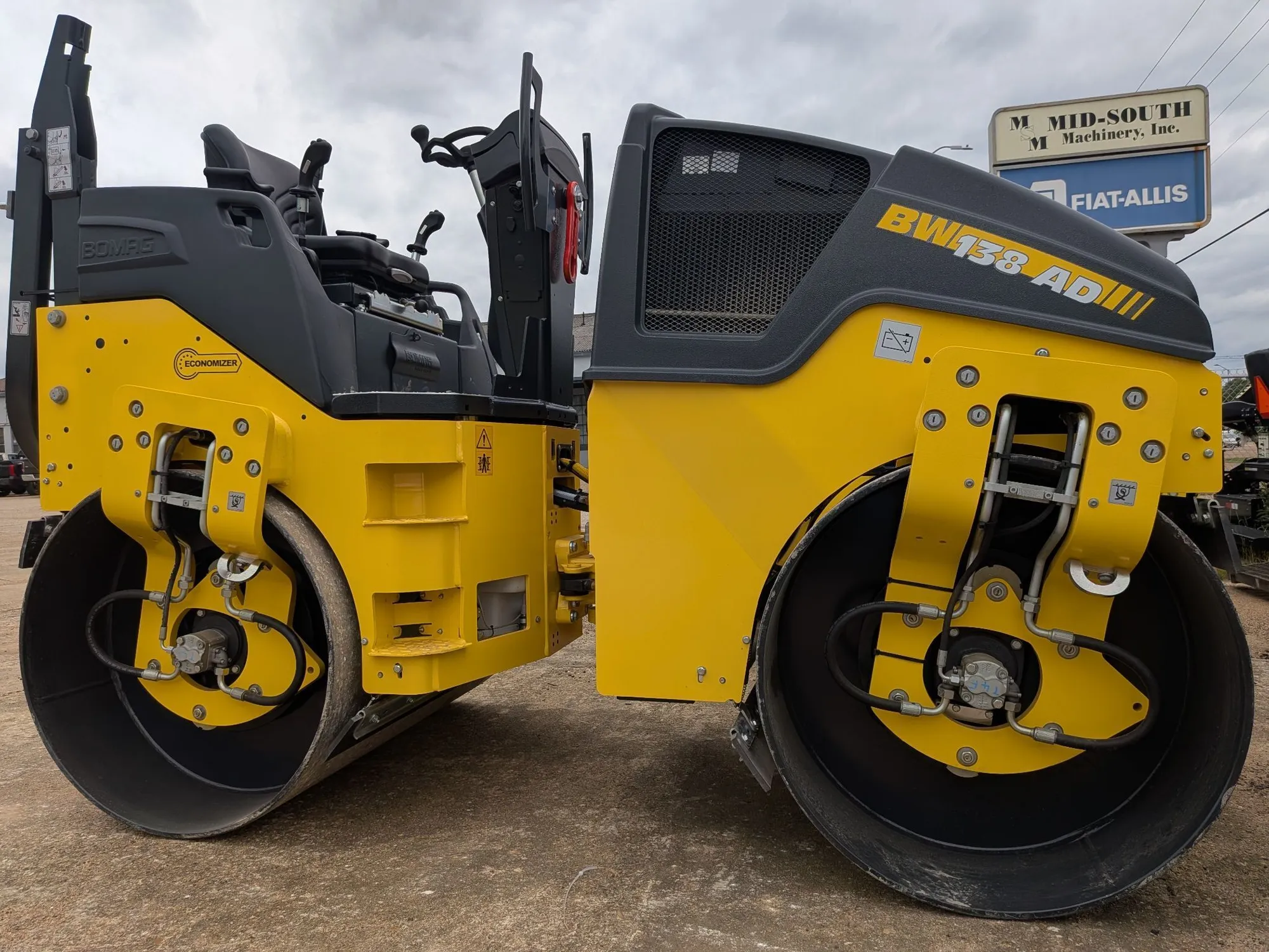 New | in-Stock 2026 BOMAG BW 138 AD-5 Asphalt Pavers Mississippi US | Mid South Machinery #1231247