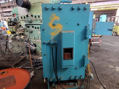 French Oil TMP 400 Ton Hydraulic Press