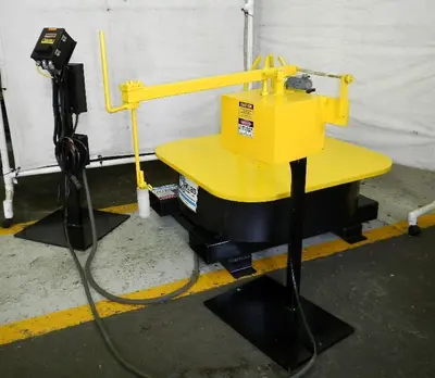DALLAS MODEL DPU-4000#X48 PALLET TYPE UNCOILER