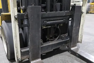 YALE GLC060VXNVSE085 FORK LIFT TRUCK | Levy Recovery Group (13)