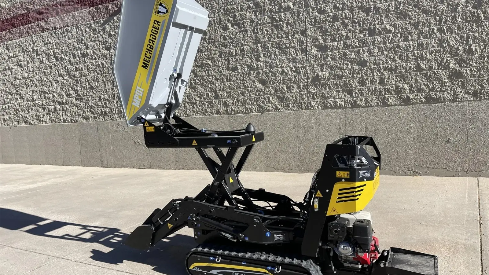 USED 2023 Mechbadger MP01