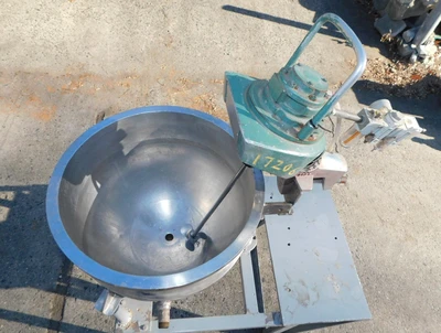 USED MIXING KETTLE 10 GALLON