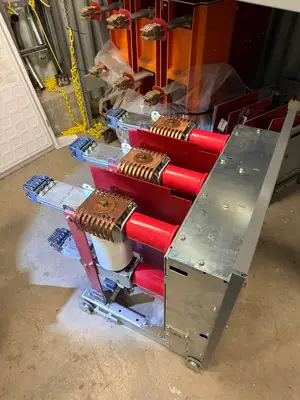 25kV Switchgear Lineup 1200A w/ Power Vac Breaker VB1 27.0-16-0