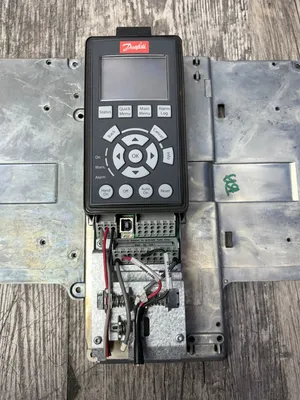 DANFOSS LCP 102 HMI & Open Interface Panels | ESS Industrial Equipment Sales (5)