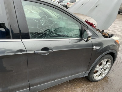 USED 2015 FORD ESCAPE