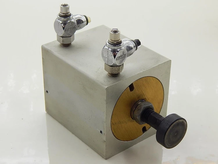 Used COMPACT AIR _UNKNOWN_ Pneumatic Cylinders Texas US | OCO Industrial #1570921