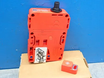 NEW ALLEN BRADLEY 440GTZS21UTRH