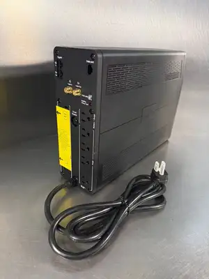 Apc BR1000MS Back-UPS Pro 1000S Inp: 120V~12A 60Hz (11.4.3)