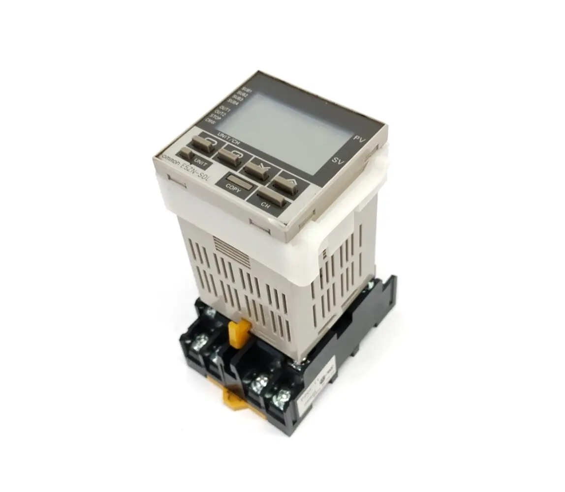 Used Omron P2CF-11, E5ZN-SDL Automation Control (HMI) Michigan US | Maverick Industrial Sales #1400010