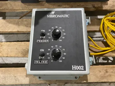 USED VIBROMATIC 12" VIBRATING BOWL FEEDER W/ H002 FEEDER/INCLINE CONTROLLER