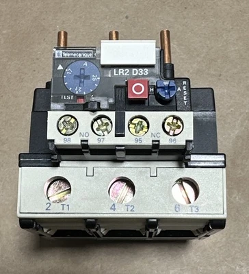 NEW Telemecanique LR2D3322