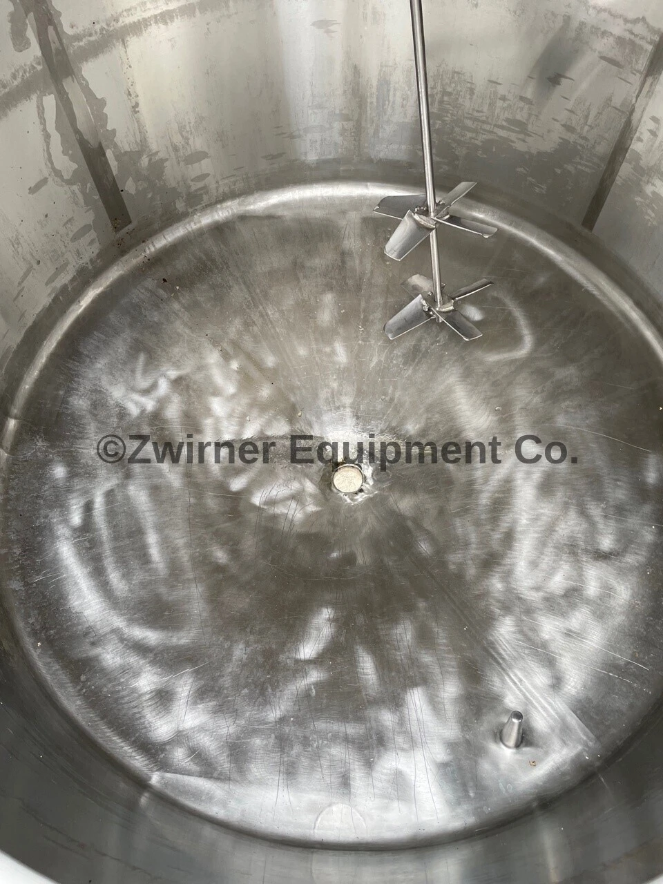 APV 450 Gallon Stainless Steel Dome Top, Cone Bottom Single Shell Tank